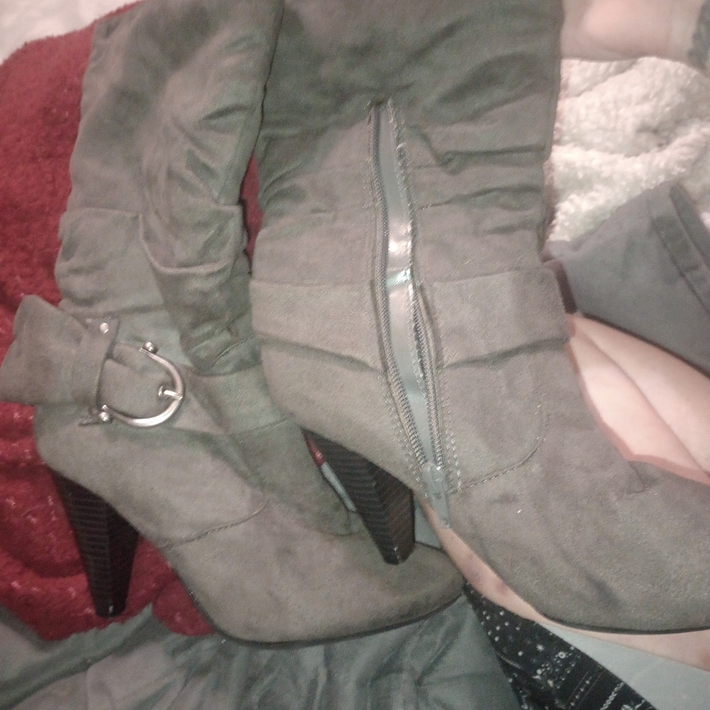 Apt.9 Ophelia Gray boots